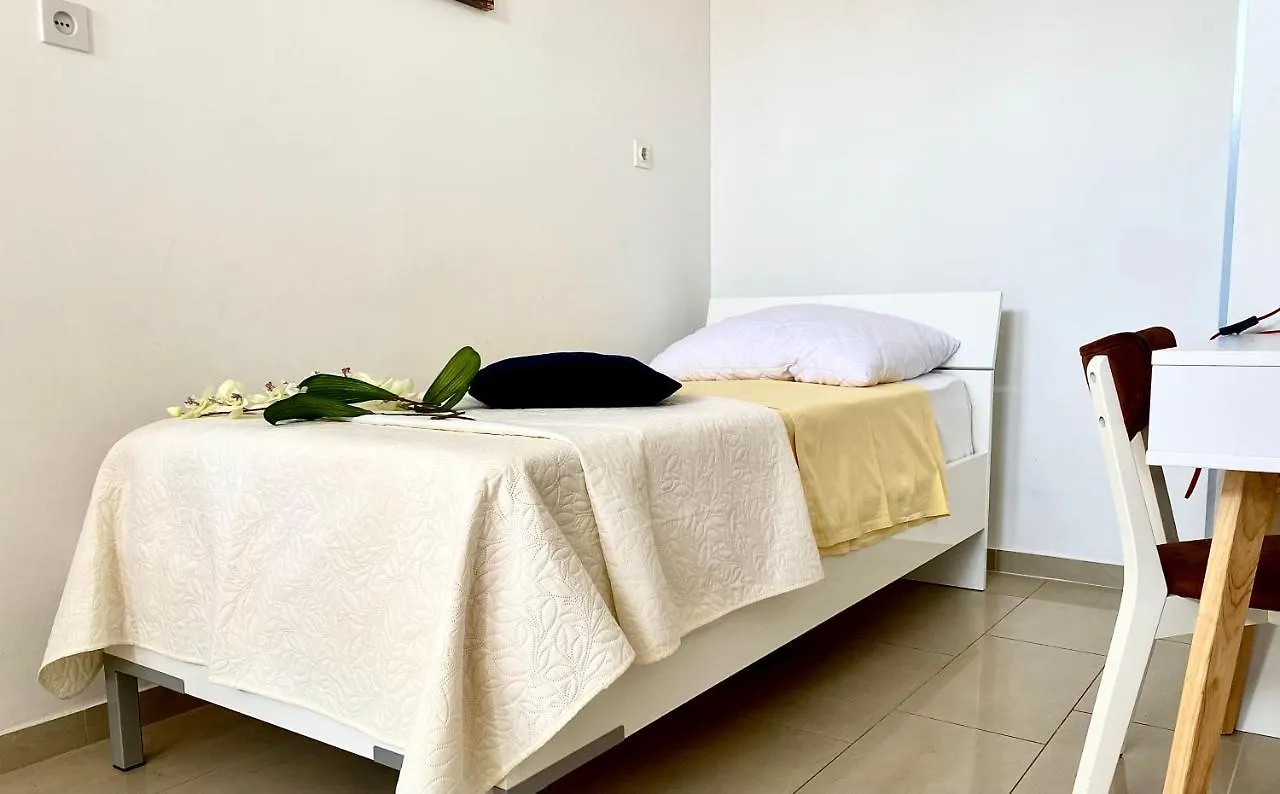 Apartment Dijana 3 Split